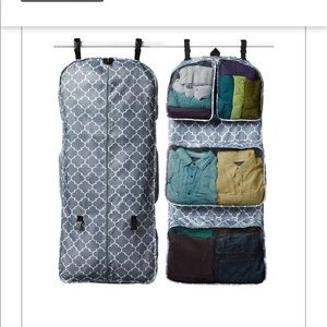 Brand new travel organizer.